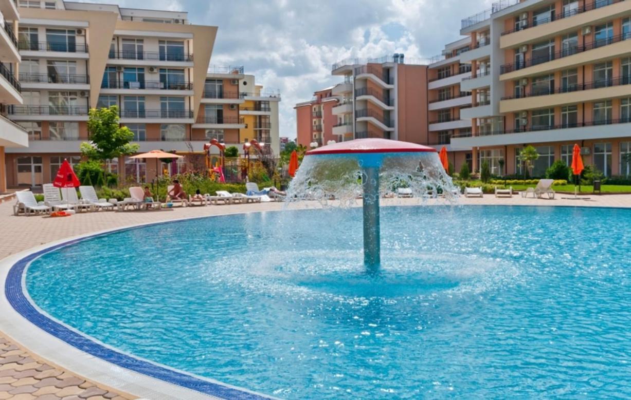 Grand Kamelia Apartments Солнечный берег Экстерьер фото