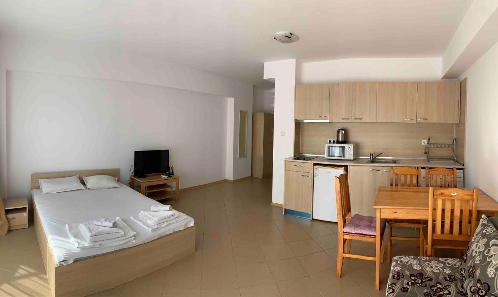 Grand Kamelia Apartments Солнечный берег Экстерьер фото